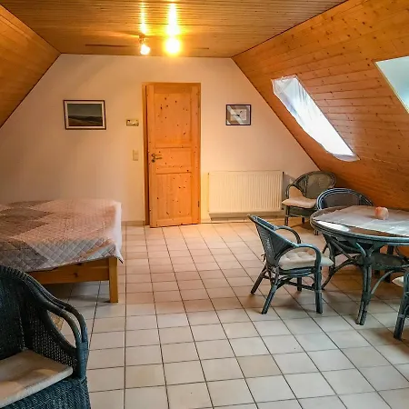 Ferienhaus Rapsblute *