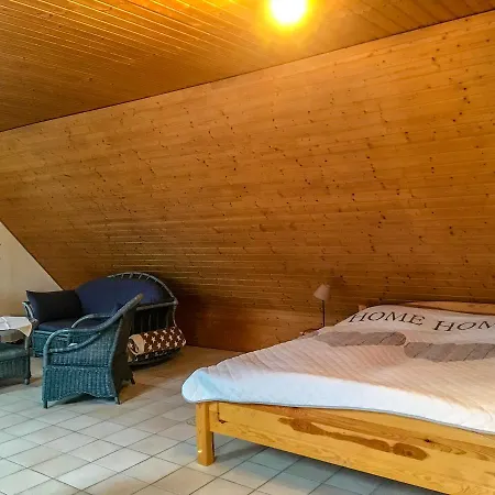 Ferienhaus Rapsblute Nyaraló *