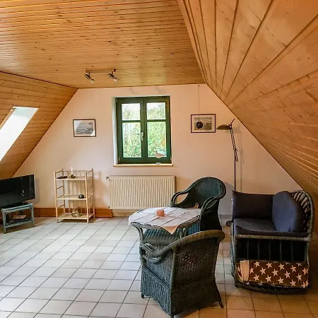 Ferienhaus Rapsblute Nyaraló *