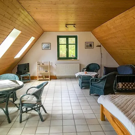 Ferienhaus Rapsblute Barth